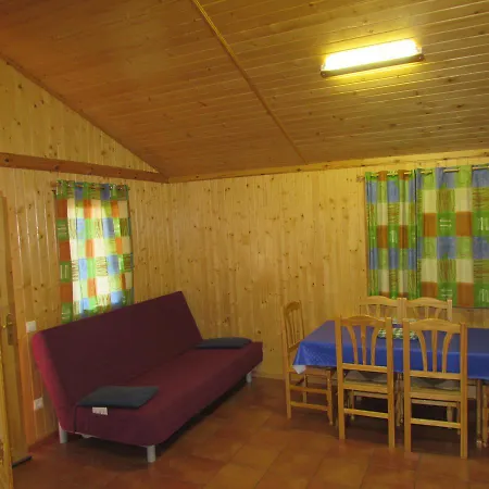 Camping-bungalows Ciudad De Kamp alanı *