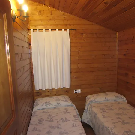 Kamp alanı Camping-bungalows Ciudad De *